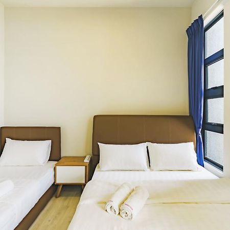Full Seaview 2R1B Condo For 6Pax In Kota Kinabalu Extérieur photo