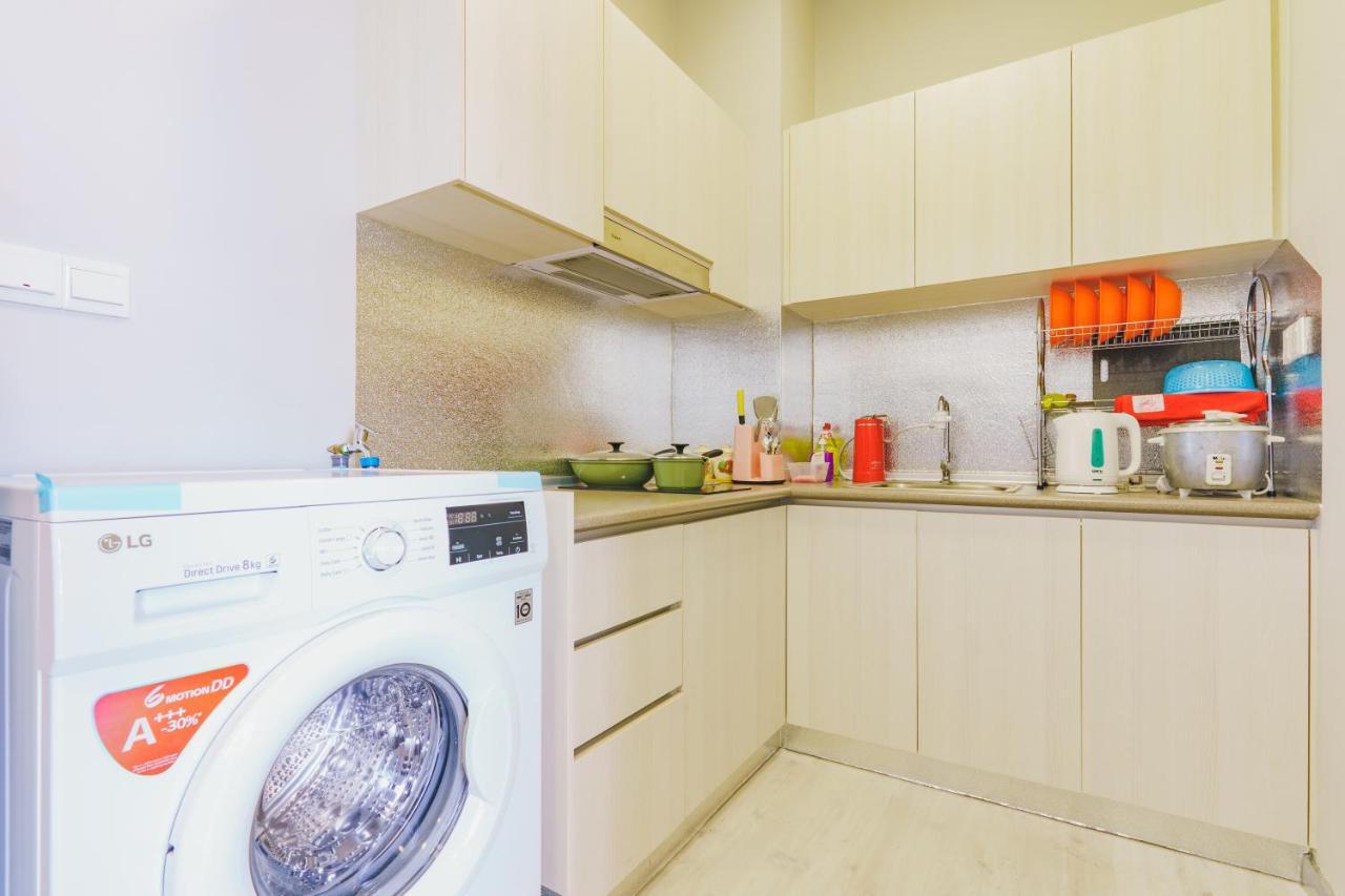 Full Seaview 2R1B Condo For 6Pax In Kota Kinabalu Extérieur photo